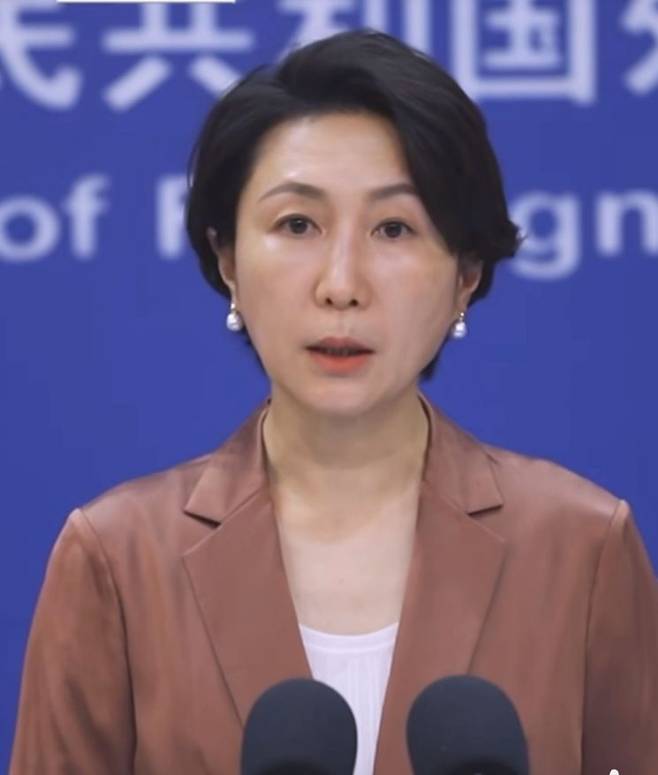 마오닝 중국 외교부 대변인. 중국 외교부 대변인 공식 웨이보.