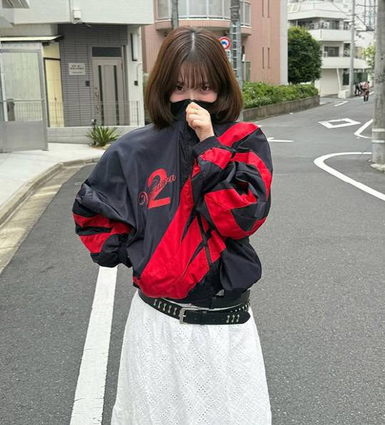 걸그룹 '에스파' 멤버 카리나의 인스타그램에 5월27일 밤 게재됐다가 삭제된 사진.