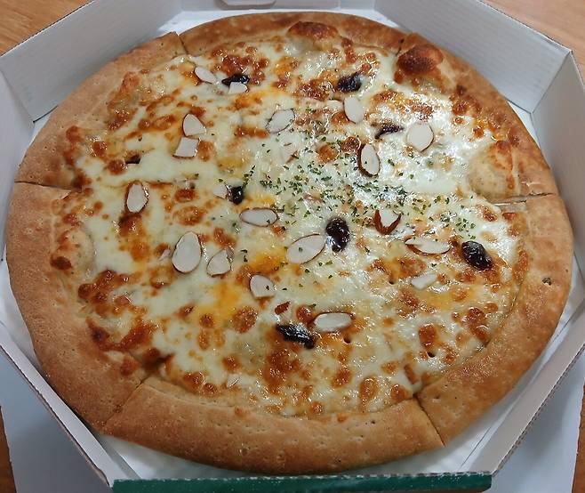 고르곤졸라 피자