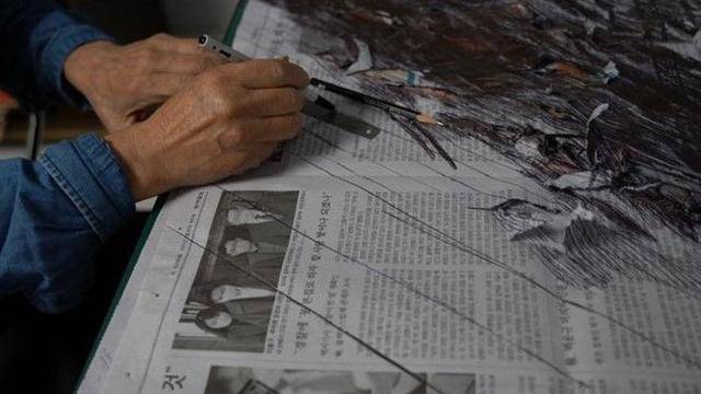 최병소 작가의 작업실 풍경. 전시에는 작가의 작업 과정이 영상으로 공개됐다. 우손갤러리 제공