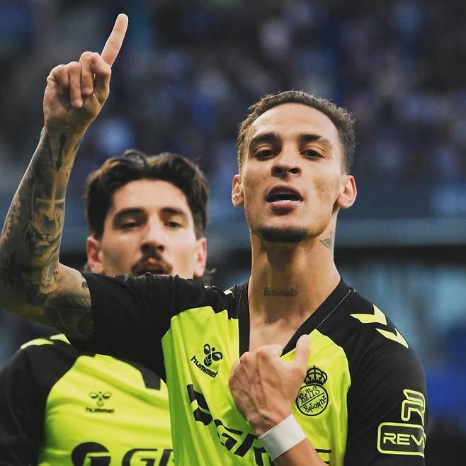 레알 베티스 안토니(오른쪽)와 베예린. 사진=안토니 SNS