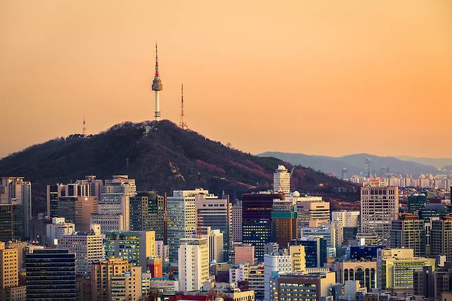 A cityscape of Seoul, South Korea (Getty Images Bank)
