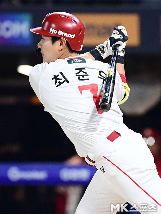 SSG 최준우는 28일 인천 NC전에서 큰 존재감을 뽐냈다. 사진=김영구 기자
