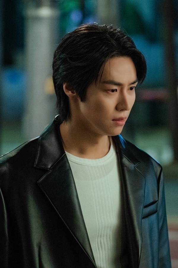 SBS ‘사계의 봄’/(주)FNC 스토리 제공