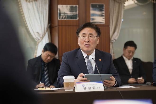 [서울=뉴시스] 유상임 과학기술정보통신부 장관은 28일 오후 서울 중구 코리아나호텔에서 열린 '인공지능(AI)·디지털 기술사업화 전략대화'에 참석했다. (사진=과기정통부 제공) *재판매 및 DB 금지