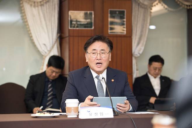 [서울=뉴시스] 유상임 과학기술정보통신부 장관은 28일 오후 서울 중구 코리아나호텔에서 열린 '인공지능(AI)·디지털 기술사업화 전략대화'에 참석했다. (사진=과기정통부 제공) *재판매 및 DB 금지