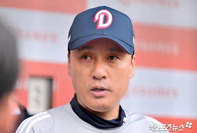 두산 베어스 이승엽 감독이 28일 수원 KT전 선발 라인업에 큰 변화를 줬다. 기존 주전 내야수인 양석환과 강승호가 빠진 뒤 신인 김준상과 추재현이 각각 2루수와 1루수로 선발 출격한다. 엑스포츠뉴스 DB