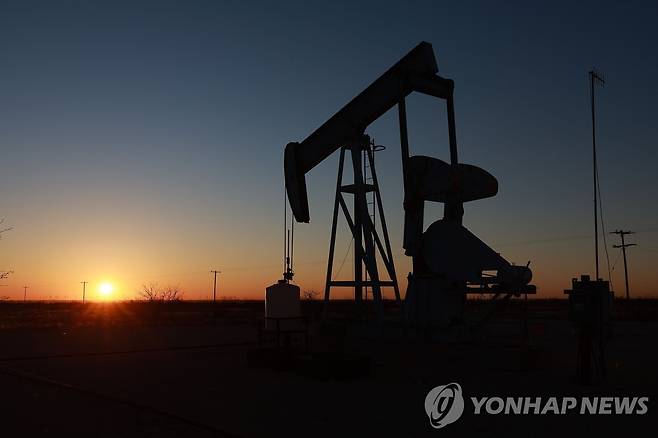 미국 텍사스주 퍼미안 분지 유전 원유 시추 장비 [연합뉴스 자료제공]