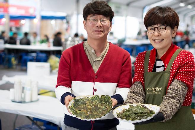 가장 피해를 많이 입은 석보면 사람들이 축제 수익금을 산불 피해 복구 기부금으로 내놨다. [사진/성연재 기자]