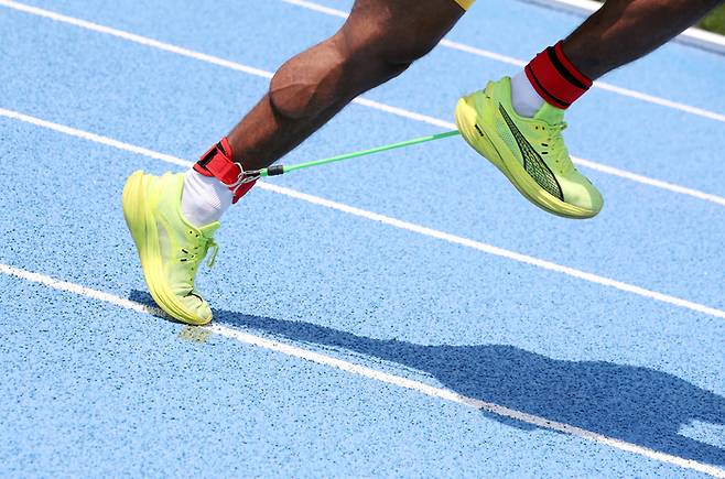 2025 구미 아시아육상경기선수권대회 개최를 일주일 앞둔 지난 20일. 구미시민운동장에서 참가 선수들이 훈련을 하고 있다. 연합뉴스