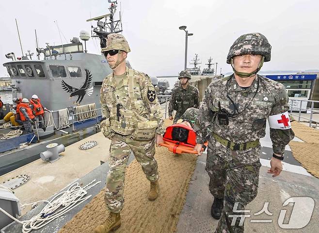 한미연합군사령부가 지난 22일 진행한 연합·합동 의무지원훈련 모습.(한미연합군사령부 제공. 재판매 및 DB 금지) 2025.5.22/뉴스1