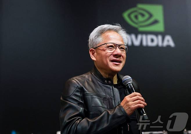 젠슨 황 엔비디아 CEO. 2025.05.22 ⓒ AFP=뉴스1 ⓒ News1 우동명 기자