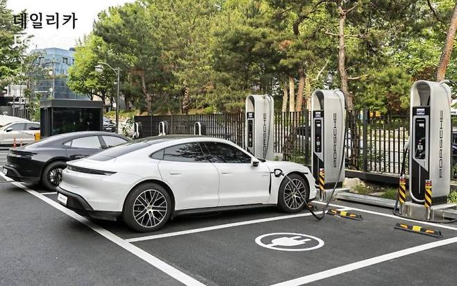 포르쉐 서비스 센터 양재