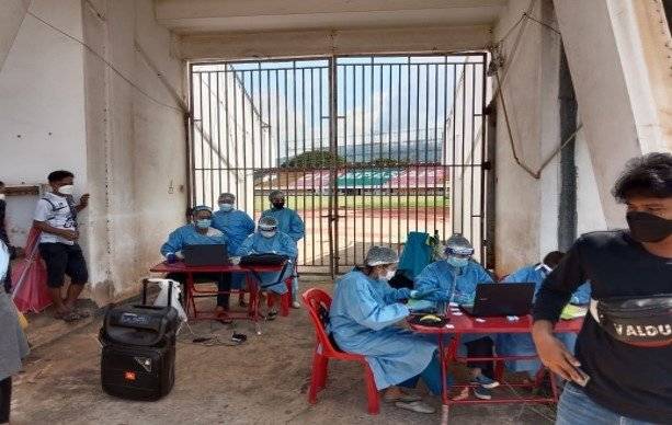 코로나 19 검체 채취활동. 사진제공=굿네이버스