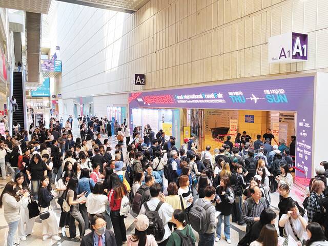 지난해 5월 서울 코엑스에서 열린 ‘제39회 서울국제관광전’ 모습. ‘미식여행을 맛보다’를 주제로 개최된 박람회는 국내외 테마별 여행지 정보는 물론, 미식·취미·힐링·액티비티 등 다양한 여행 콘텐츠로 인기를 끌었다. 코트파 제공