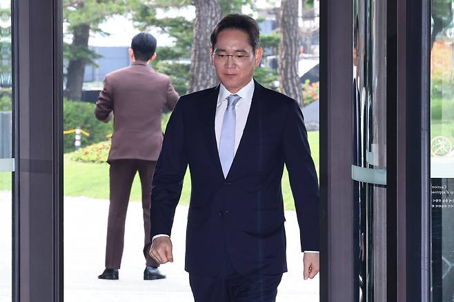 이재용 삼성전자 회장이 30일 서울 중구 신라호텔에서 열린 2025 삼성 호암상 시상식에 참석하고 있다. /연합뉴스