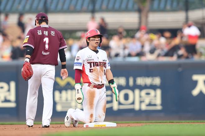 29일 광주 키움전에서 도루 실패가 뼈아팠던 박찬호. 사진은 27일 경기에서 도루에 성공한 모습. KIA 제공