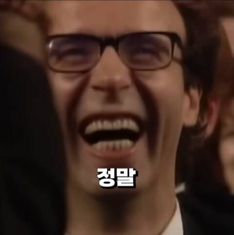 본인 역대급 연기가 수상후보에도 못올라 빡친 짐캐리_33.jpg