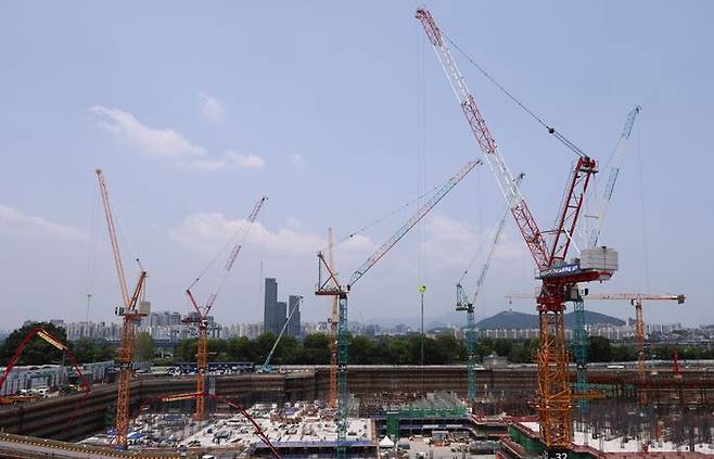 서울 시내의 대형 아파트 건설현장 모습(자료사진) ⓒ뉴시스