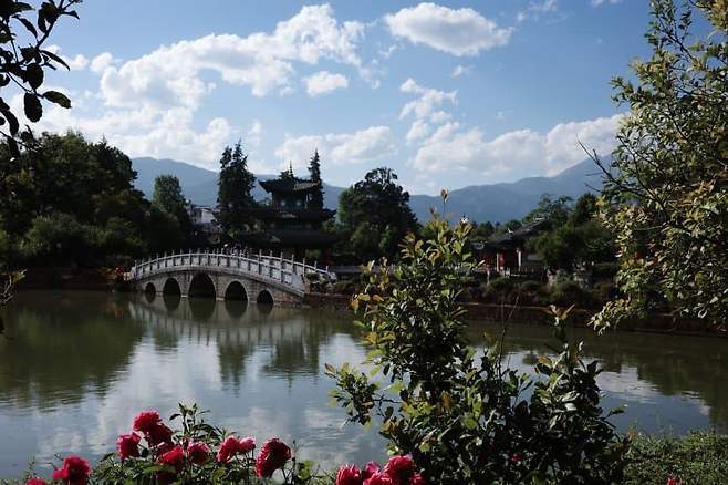 7899f570b3f16ef023e6f3e4339c706aaa270b6909d61c090d2d25b3d394e4c960ef3e7802a2cbb1b4ae73656f5b8c7847777a35dfe3