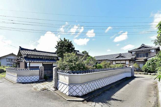 cc4ea319cf4e50cb9da299599cd7d1bb_00_01.jpg 일본에서 2억원으로 살 수 있는 단독주택 건물...