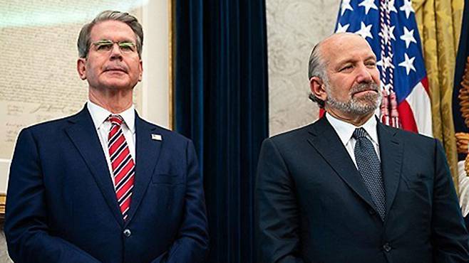 스콧 베선트 미 재무장관과 하워드 러트닉 미 상무장관