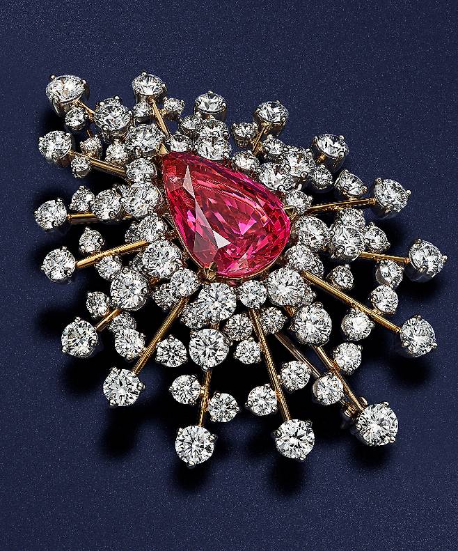 2024 블루 북 컬렉션 '티파니 셀레스테' 봄과 가을 컬렉션 제품_3. 티파니 제공