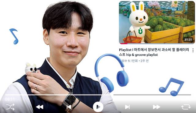 송찬영 경기 화성 태안농협 하나로마트 상품기획자가 직접 만든 ‘나로’ 캐릭터를 어깨에 올려놓고 있다.