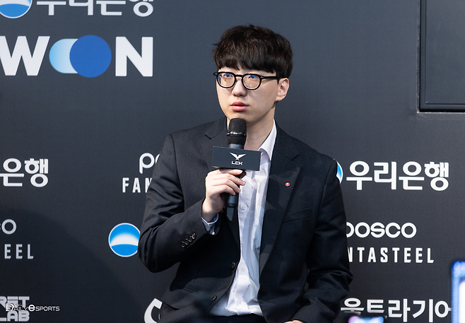 농심 레드포스 '첼리' 박승진 감독