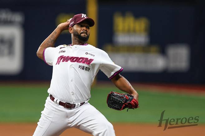 키움 히어로즈 새 외국인 투수 라울 알칸타라(32)가 KBO리그 복귀전에서 무실점 투구를 선보였다. 사진=키움히어로즈