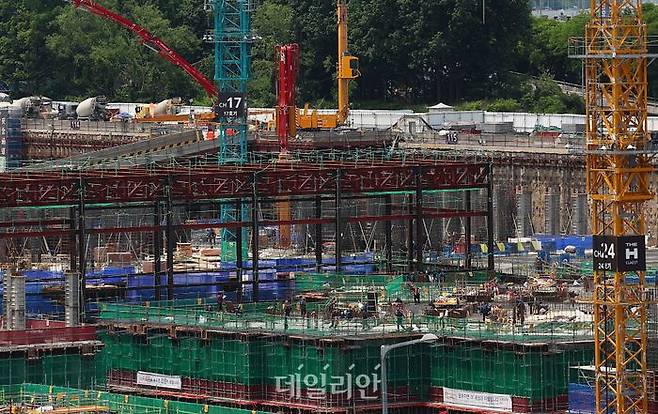 30일 서울 시내의 대형 아파트 건설현장 모습.ⓒ뉴시스