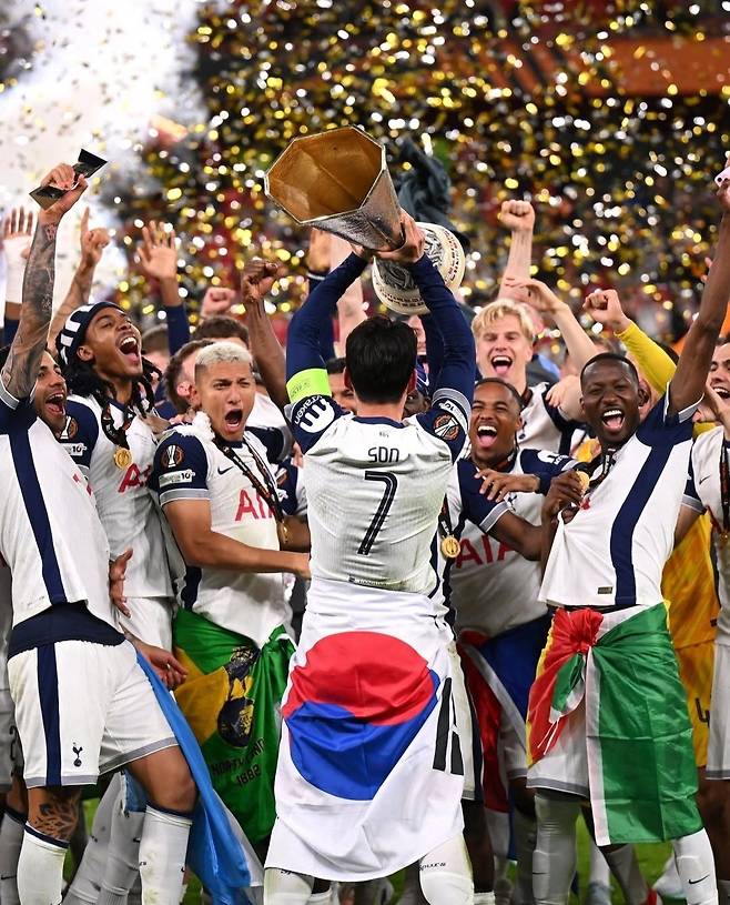 8418374338_486616_3c4b45740e74989dcbdde909a16e728d.jpg 올 시즌 주요 리그 한국 선수들 커리어 ㄷㄷㄷ ;;;