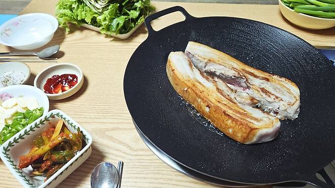 20250531_213716.jpg 저녁 통삼겹 굽고 그 기름에 파전