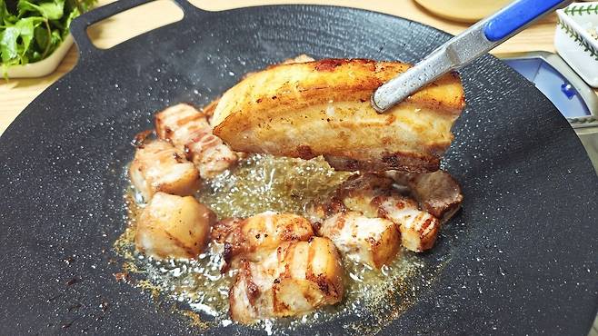 20250531_214819.jpg 저녁 통삼겹 굽고 그 기름에 파전