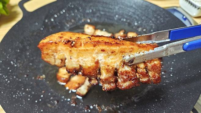 20250531_215930.jpg 저녁 통삼겹 굽고 그 기름에 파전