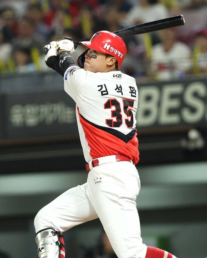 ▲ 올해 퓨처스리그를 폭격하며 잠시 잊혔던 기대치를 되살린 김석환 ⓒKIA타이거즈