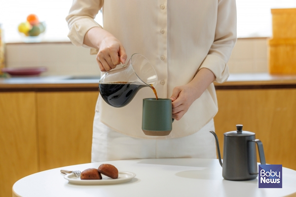 커피나 카페인이 함유된 차와 탄산음료 종류는 식도암의 원인이 된다. ⓒ베이비뉴스