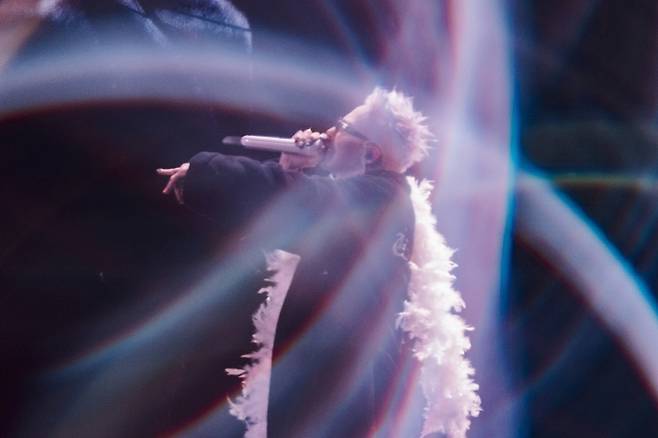 멜론이 지난달 30일 데이터랩을 통해 분석·조사한 결과, 올해 출퇴근 시간대 모두 높은 사랑을 받은 곡은 지드래곤(사진)의 ‘HOME SWEET HOME’로 나타났다. 사진 | 갤럭시코퍼레이션