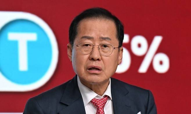 지난 4월 서울 강서구에서 열린 국민의 힘 제21대 대통령 후보자 1차 경선 조별 토론회에서 비(B)조인 홍준표 후보가 발언하고 있다. 국회사진기자단