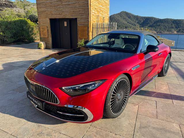 메르세데스-마이바흐 SL 680 모노그램 시리즈가 4월 28일 스페인 이비사섬에 위치한 '식스센스 이비사'에 전시돼 있다. 이비사=오지혜 기자