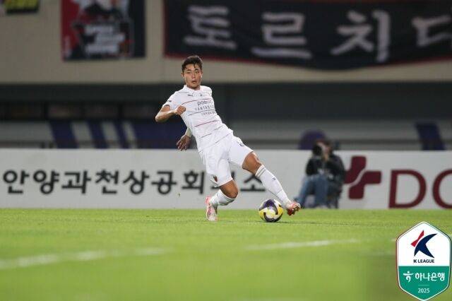 포항 스틸러스 김동진./프로축구연맹