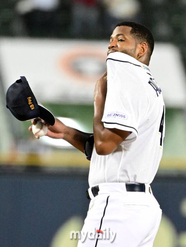 두산 베어스 시절 라울 알칸타라./마이데일리