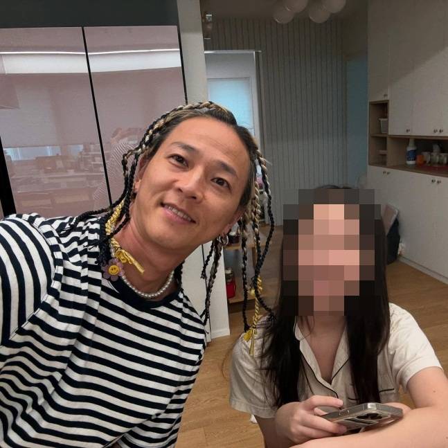 ▲ 팝핀현준과 딸. 출처| 팝핀현준 인스타그램