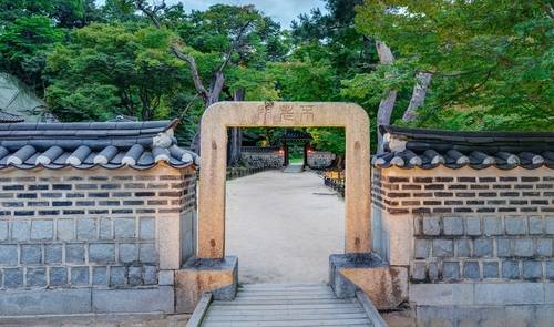 창덕궁 후원의 불로문 [국가유산청 궁능유적본부 제공. 재판매 및 DB 금지]