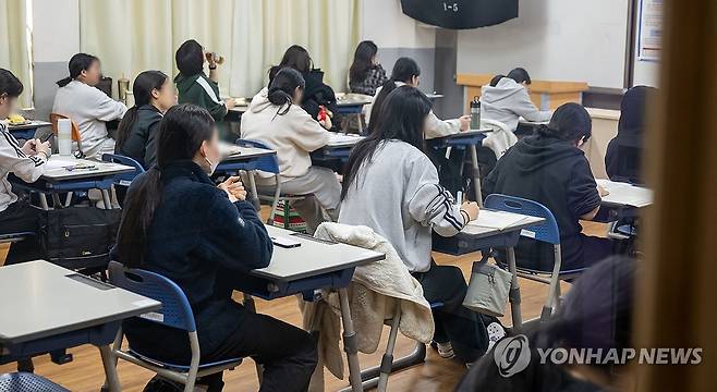 수능 수험생들 [연합뉴스 자료사진]