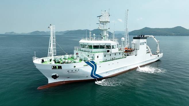 시험운항 중인 이어도2호의 모습. /한국해양과학기술원(KIOST)