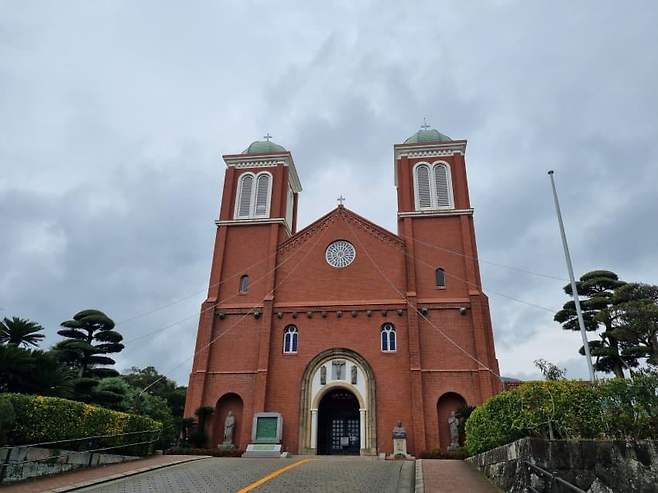 28b9d932da836ff236e685e24288716c11d530c247ba8c704dc0f4177cb4d45387a73a