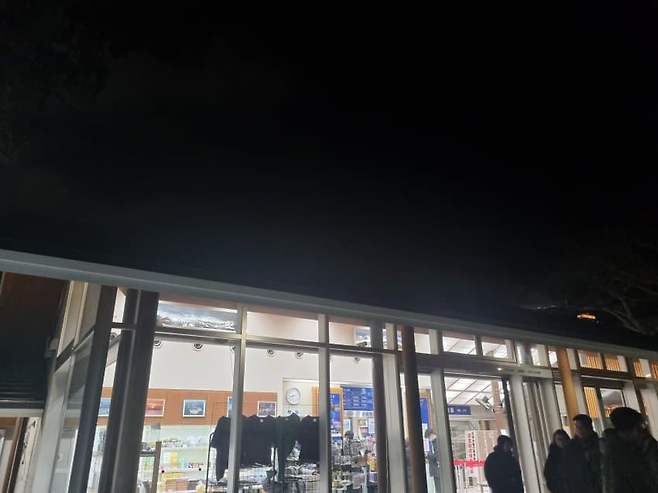 28b9d932da836ff236e685e241857465adf436afca593671b0ba813de153b1b590b1aa