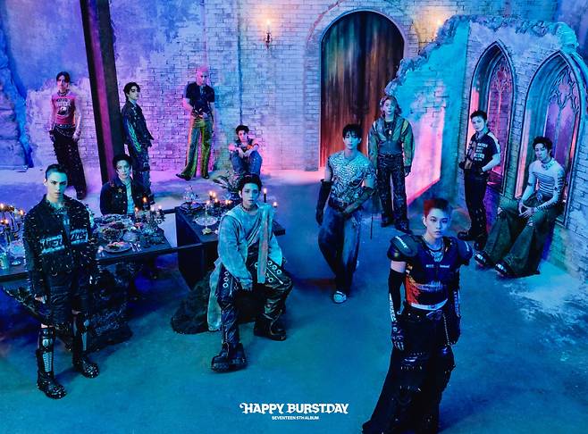 Seventeen ranked 1st on Japan's Oricon Weekly Album Rankings