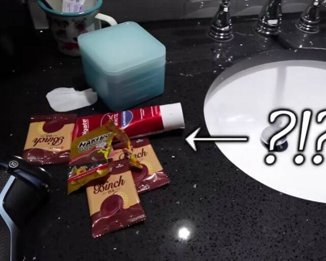 아들의 개인 화장실에는 과자 봉지들과 먹다 만 사이다가 발견됐다. / 유튜브 'Mrs. 뉴저지 손태영' 캡처